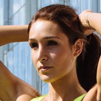 Kayla Itsines Nua