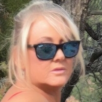 kaylakleevage Nua