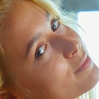 Kelly Collins (Model) Nua