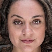 Kelly Freemantle Nua