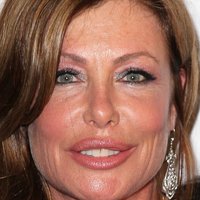 Kelly Le Brock Nua