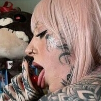 Kellymedanie Nua