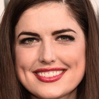 Kelsey Bohlen Nua