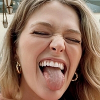 Kelsey Impicciche Nua