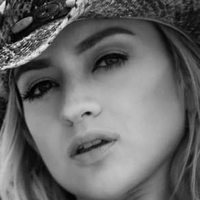 Kenzie Mac Nua
