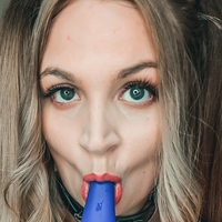 kinkycurvykat Nua
