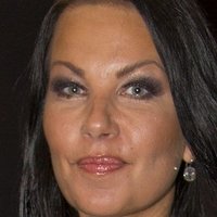 Kira Eggers Nua