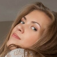 Komarova Nua
