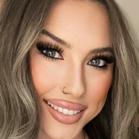 KrissyV Nua