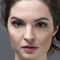 Kristyna Podzimkova Nua