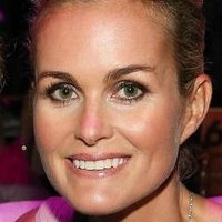 Laeticia Hallyday Nua