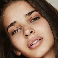 Laissa Medeiros Nua