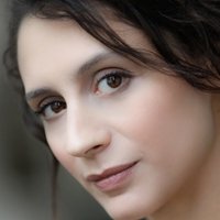 Lana Ettinger Nua