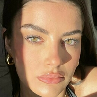 lanemeredithfree Nua