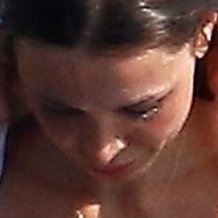 Lara Leito Nua