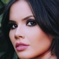 Lara Lyss Tiago Nua