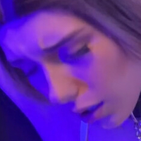 Laura World Nua