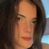 lauradstn Nua