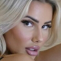 Lauramarialee Nua