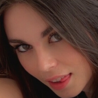 Lauren Alexis Nua