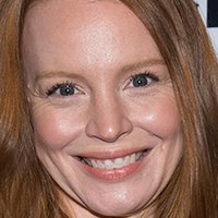 Lauren Ambrose Nua