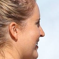 Lauren Huntriss Nua
