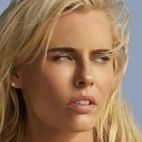 Lauren Wasser Nua