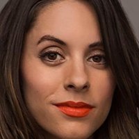 Leandra Terrazzano Nua