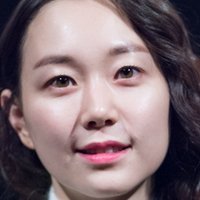 Lee You-young Nua