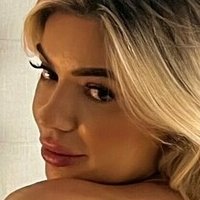 leiila_z Nua