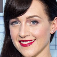 Lena Hall Nua