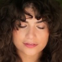 Lexie Shoaibi Nua