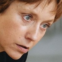 Lia Williams Nua