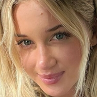 Lily Bowman Nua