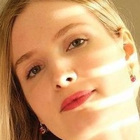 Lily Hart Nua