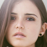 Lily Model Nua