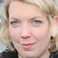Lina Beckmann Nua