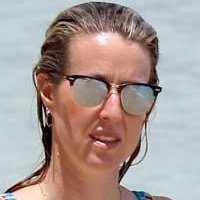 Lisa Carrick Nua