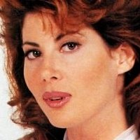 Lisa Comshaw Nua