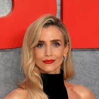 Lisa Dwan Nua