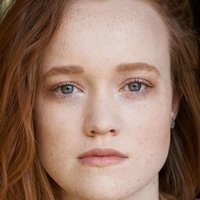 Liv Hewson Nua