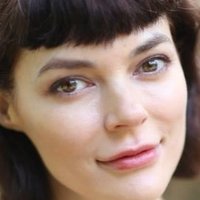 Liz Clare Nua