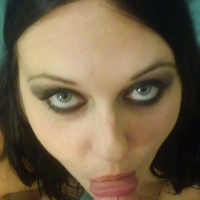 Liz Vicious Nua