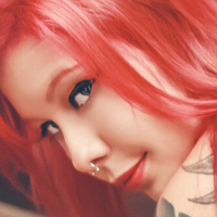 Lizzy Hartz Nua