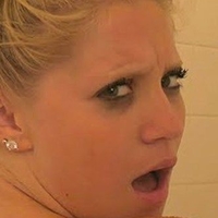 Lizzy Wurst Nua