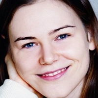 Llewellyn Reichman Nua