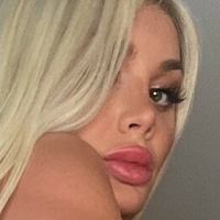 lolachristina Nua