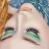 lolly_dreadful Nua