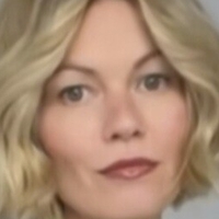 Louisa Mazzurana Nua