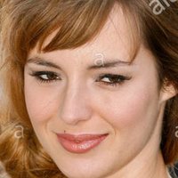 Louise Bourgoin Nua